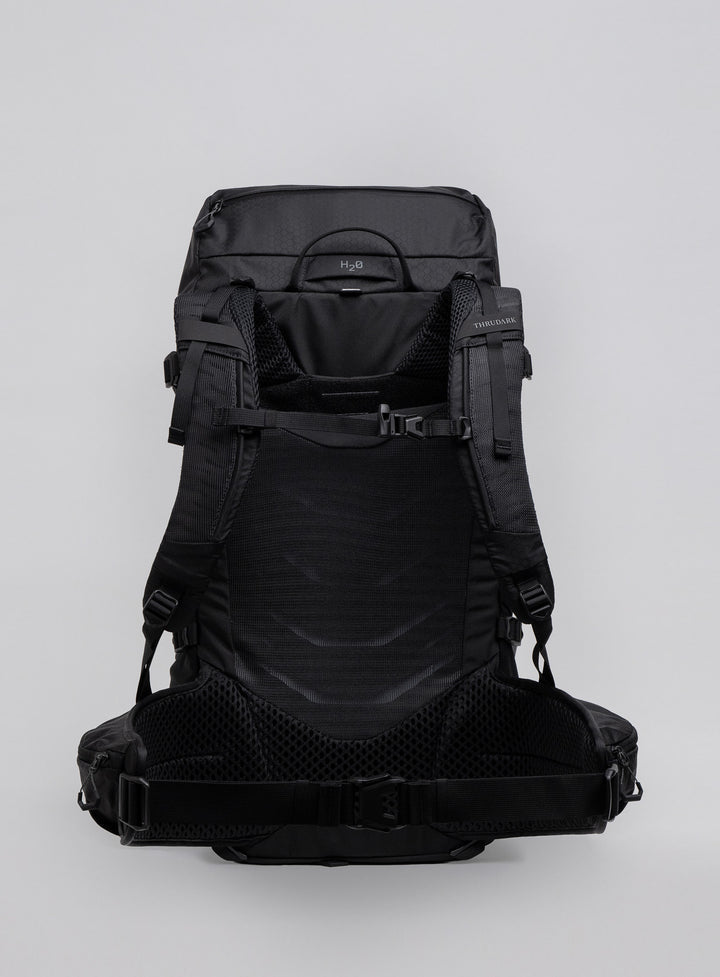 PINNACLE 42L HIKING BACKPACK